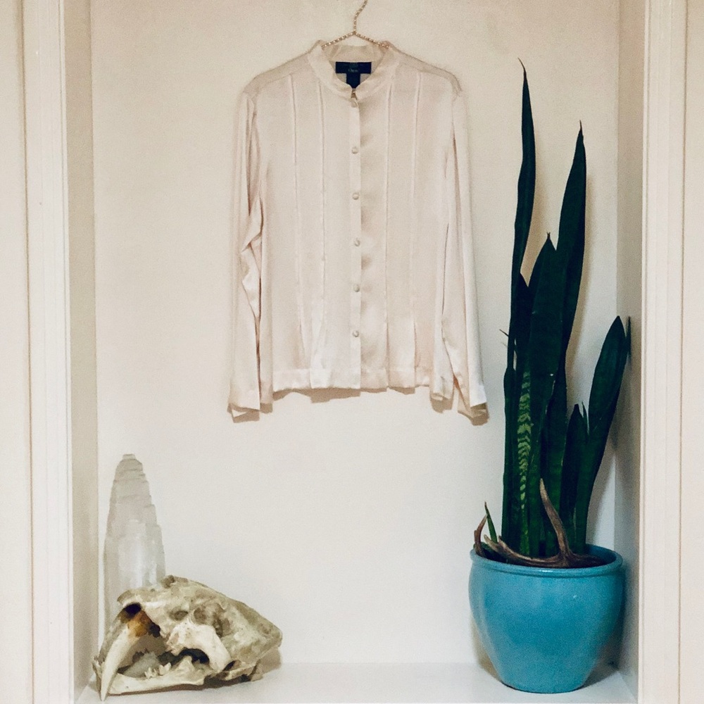 Orvis 100% Silk Satin Button-down Blouse Ivory